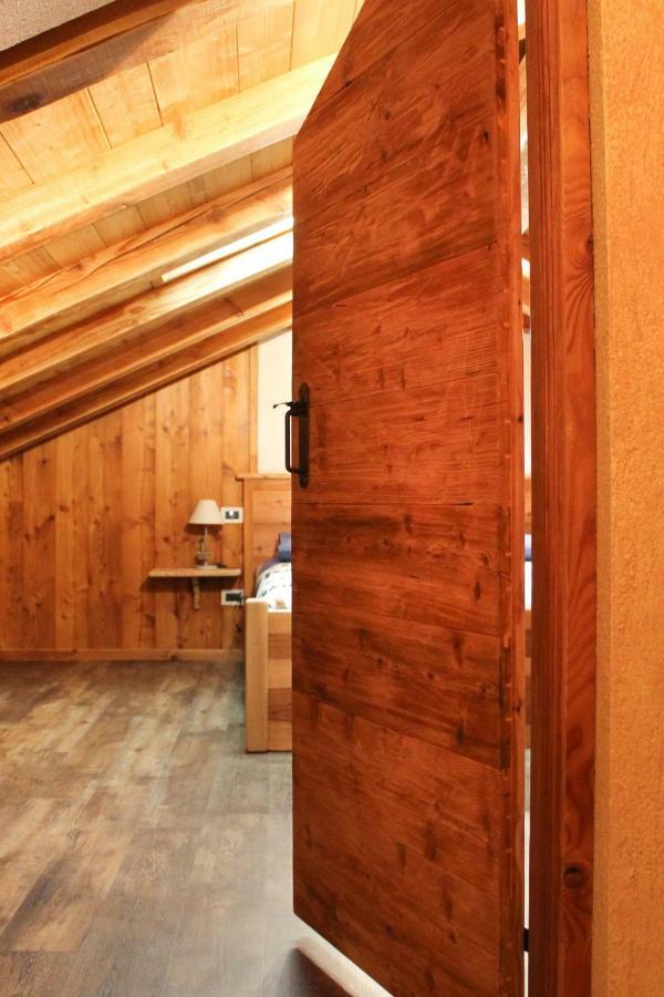Maison D'Antan Alloggio Ad Uso Turistico Vda Charvensod N 0022 Aosta Ngoại thất bức ảnh