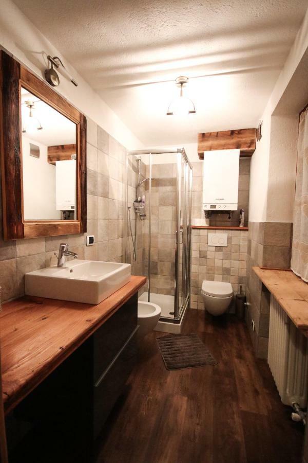 Maison D'Antan Alloggio Ad Uso Turistico Vda Charvensod N 0022 Aosta Ngoại thất bức ảnh