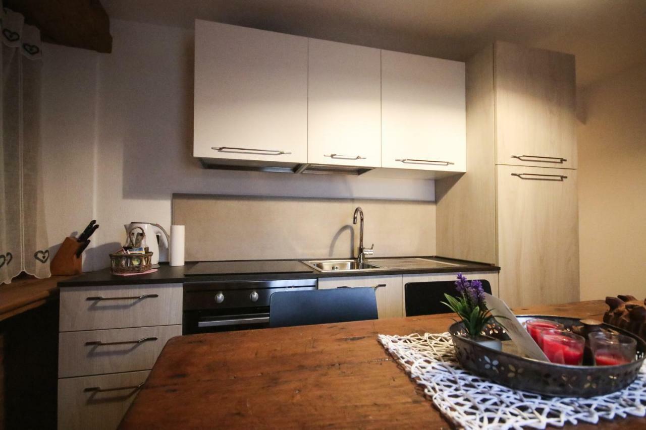Maison D'Antan Alloggio Ad Uso Turistico Vda Charvensod N 0022 Aosta Ngoại thất bức ảnh